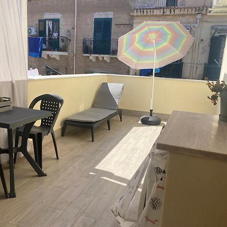 פלרמו Appartamento Florio מראה חיצוני תמונה